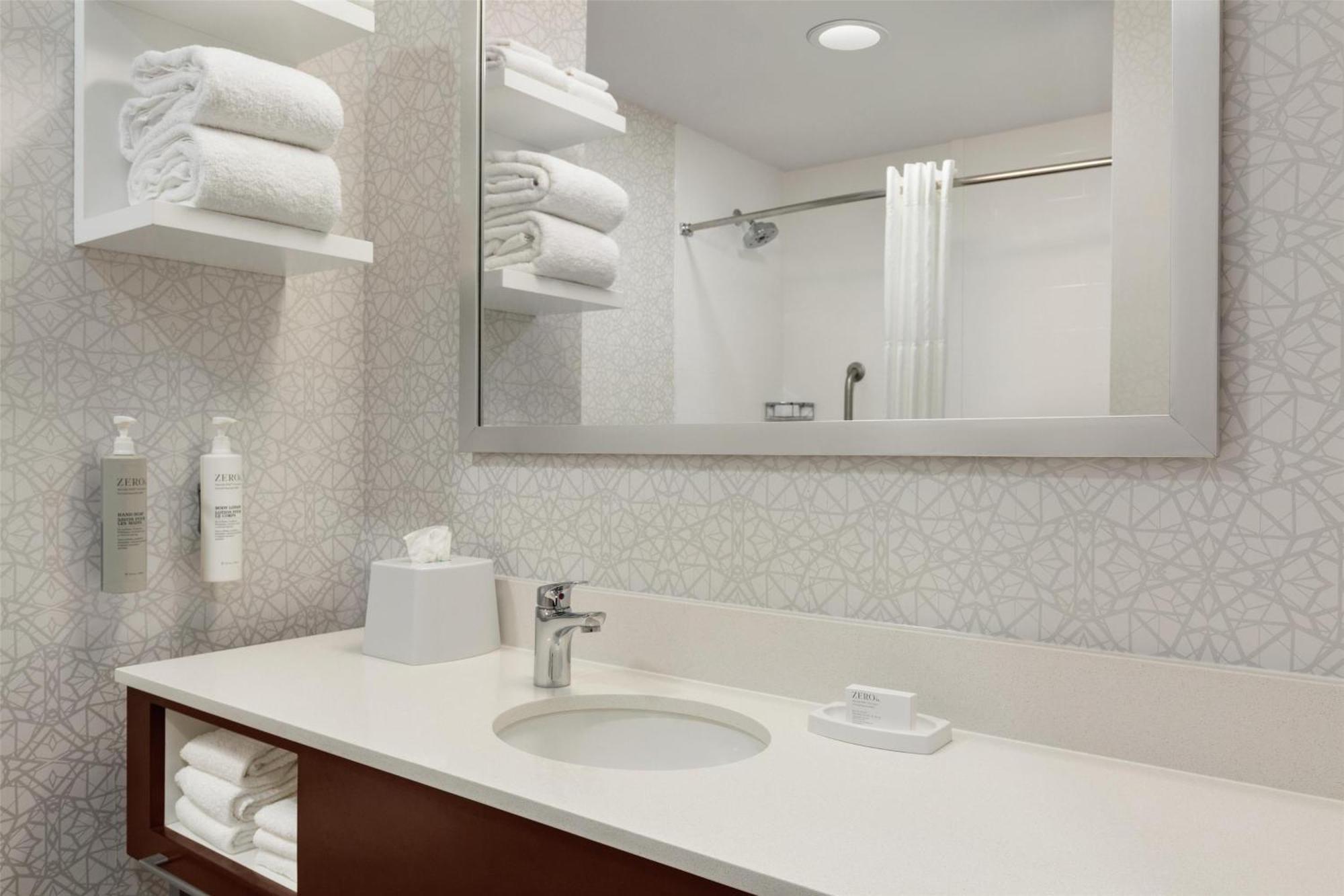 Hampton Inn At Tin Lizzie Gaming Resort Дедвуд Экстерьер фото