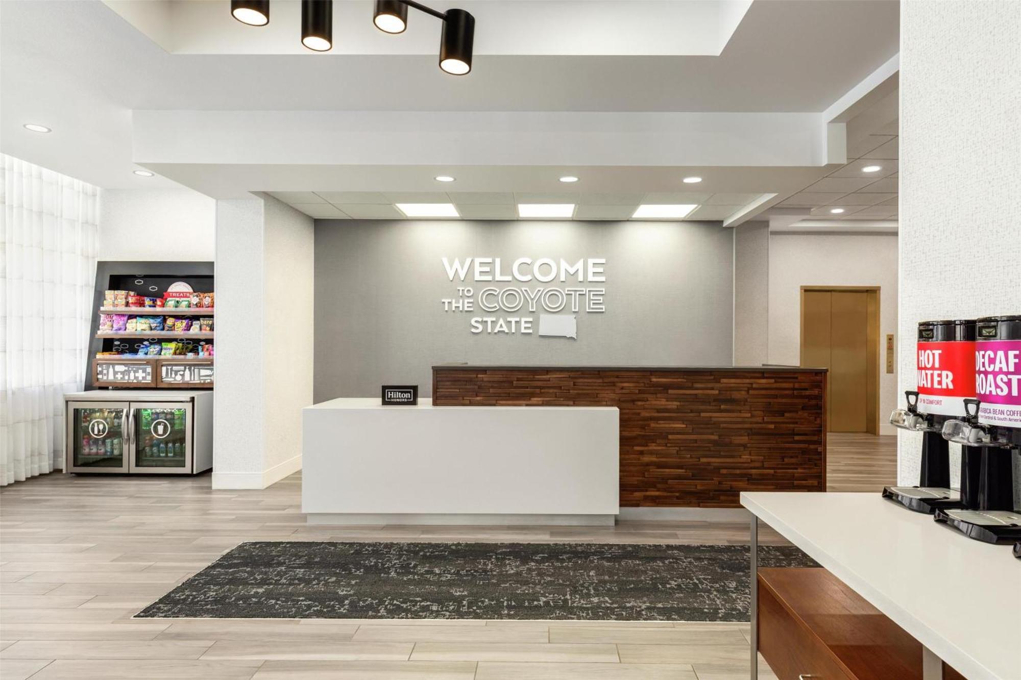 Hampton Inn At Tin Lizzie Gaming Resort Дедвуд Экстерьер фото